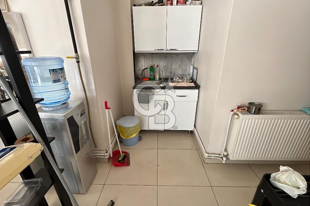 Ataşehir hastane bolgesinde devren kiralık dükkan 