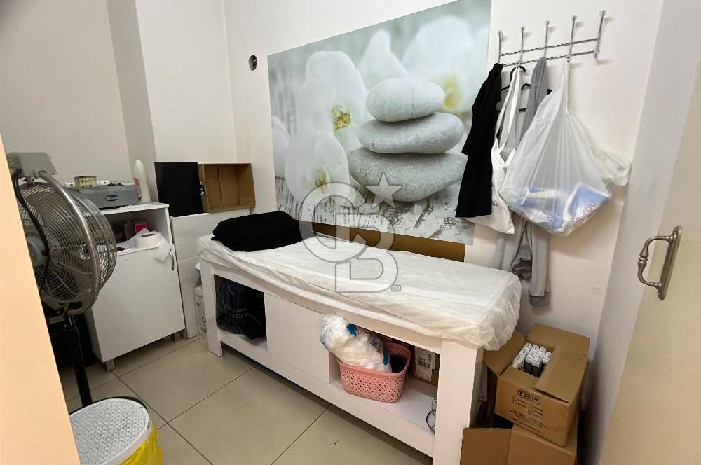 Ataşehir hastane bolgesinde devren kiralık dükkan 
