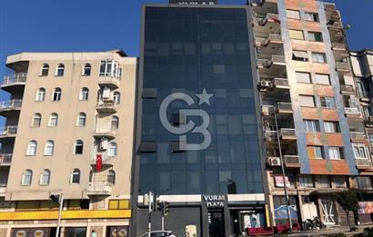 İzmir Körfezi Manzaralı Prestijli Plaza Ofisi