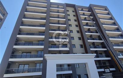 MENEMEN AHIHIDIR MAHALLESİNDE MODERN SİTEDE HAVUZLU KİRALIK 2+1
