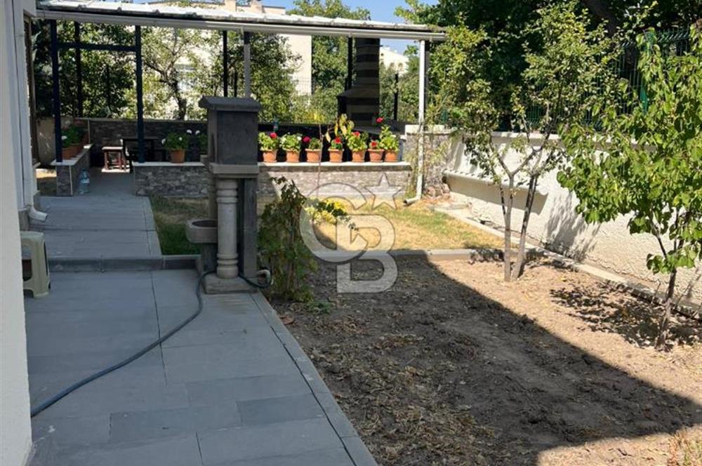 Talas Komando Caddesi Üzeri Site İçi Satılık Villa