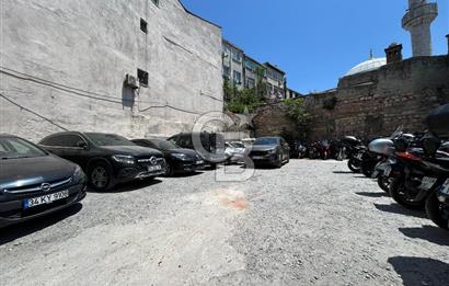EMSALSİZ İSTANBUL KAPALIÇARŞI'DA YATIRIMLIK 335 M2 SATILIK ARSA