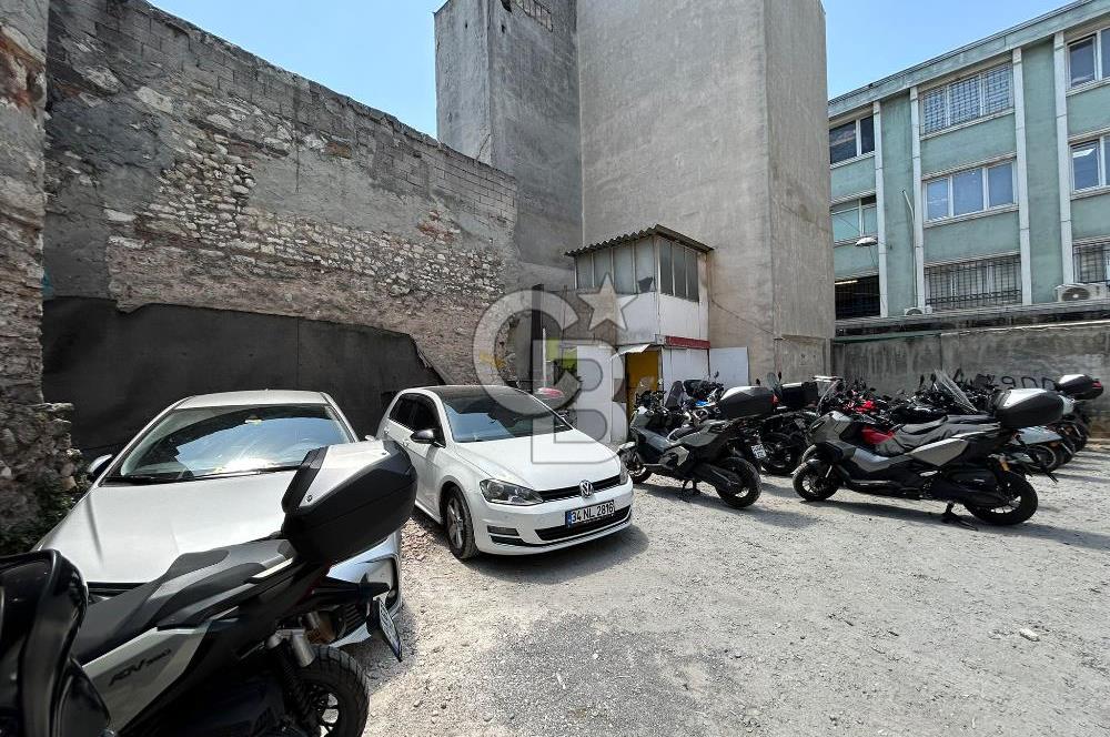 EMSALSİZ İSTANBUL KAPALIÇARŞI'DA YATIRIMLIK 335 M2 SATILIK ARSA