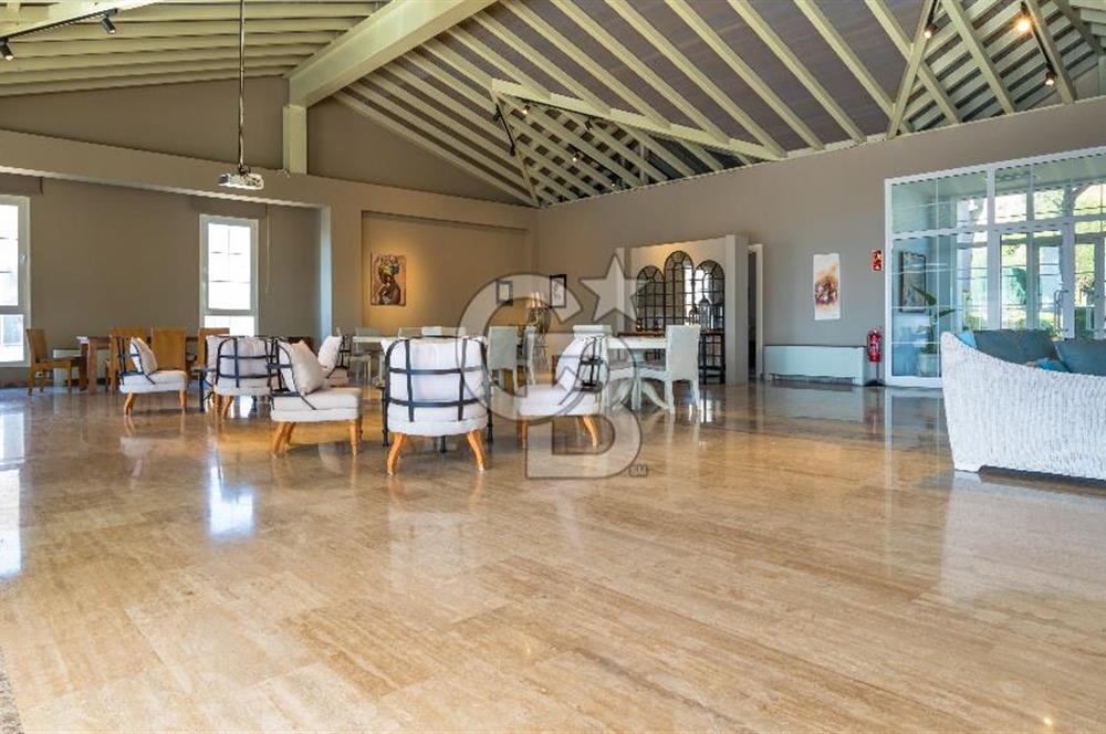 ÇEŞME AYASARANDA'DA OTEL KONFORUNDA, DENİZE SIFIR REZİDANS DAİRE