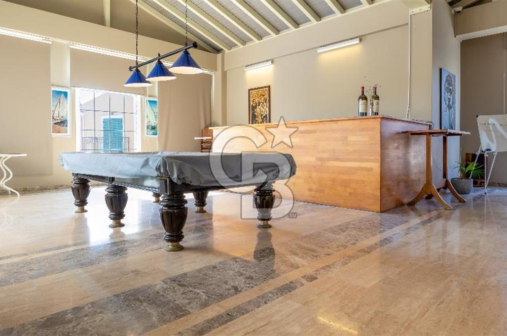 ÇEŞME AYASARANDA'DA OTEL KONFORUNDA, DENİZE SIFIR REZİDANS DAİRE