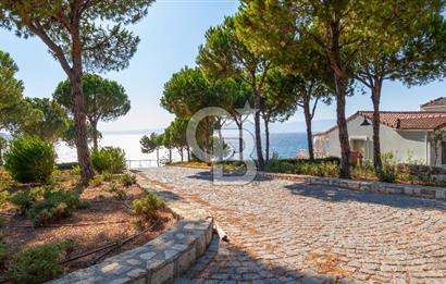 ÇEŞME AYASARANDA'DA OTEL KONFORUNDA, DENİZE SIFIR REZİDANS DAİRE
