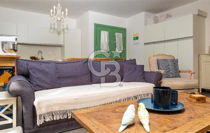 ÇEŞME AYASARANDA'DA OTEL KONFORUNDA, DENİZE SIFIR REZİDANS DAİRE