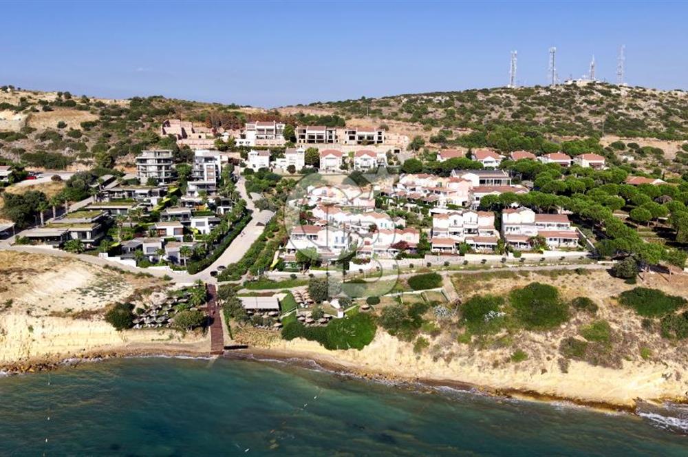 ÇEŞME AYASARANDA'DA OTEL KONFORUNDA, DENİZE SIFIR REZİDANS DAİRE