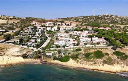 ÇEŞME AYASARANDA'DA OTEL KONFORUNDA, DENİZE SIFIR REZİDANS DAİRE