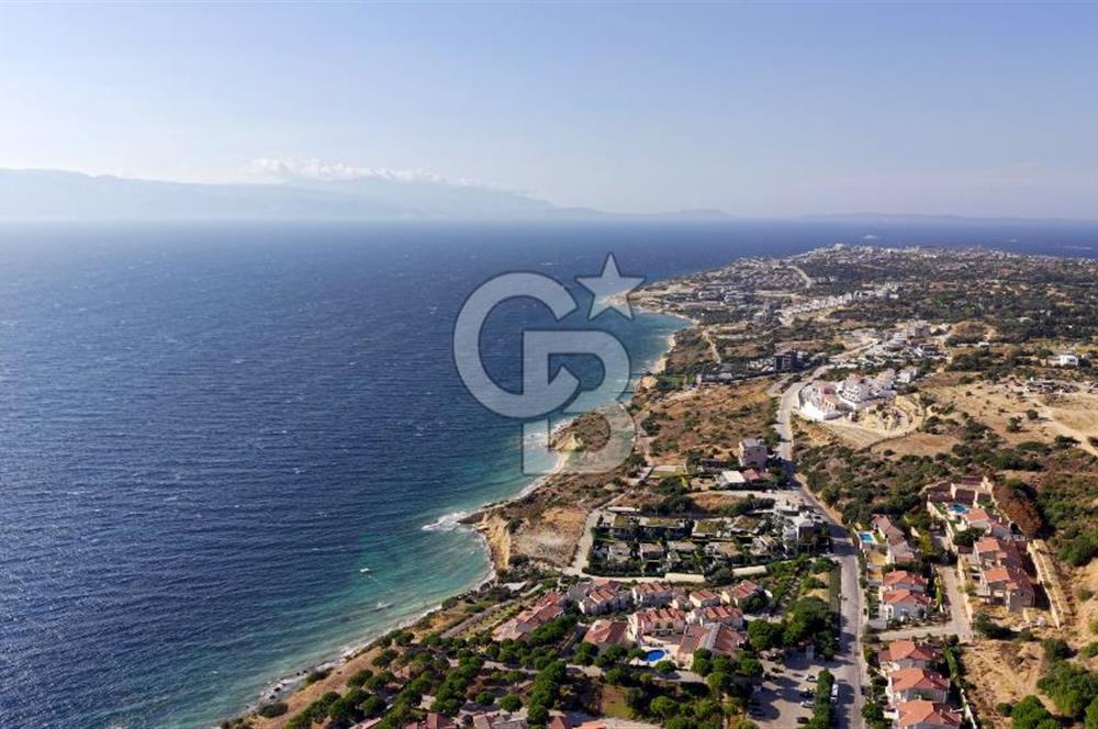 ÇEŞME AYASARANDA'DA OTEL KONFORUNDA, DENİZE SIFIR REZİDANS DAİRE