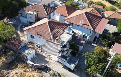 Karaburun Mordoğan Çatalkaya'da Kargir Ev ve Arsası