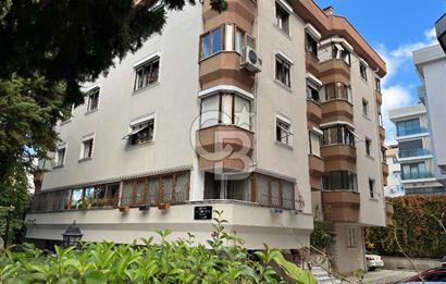 Acıbadem Caddesine 2.Bina Açık Otoparklı 1+1 Kiralık Daire