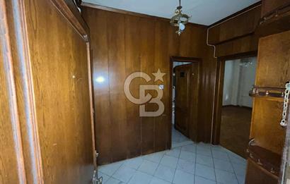 Acıbadem Caddesine 2.Bina Açık Otoparklı 1+1 Kiralık Daire