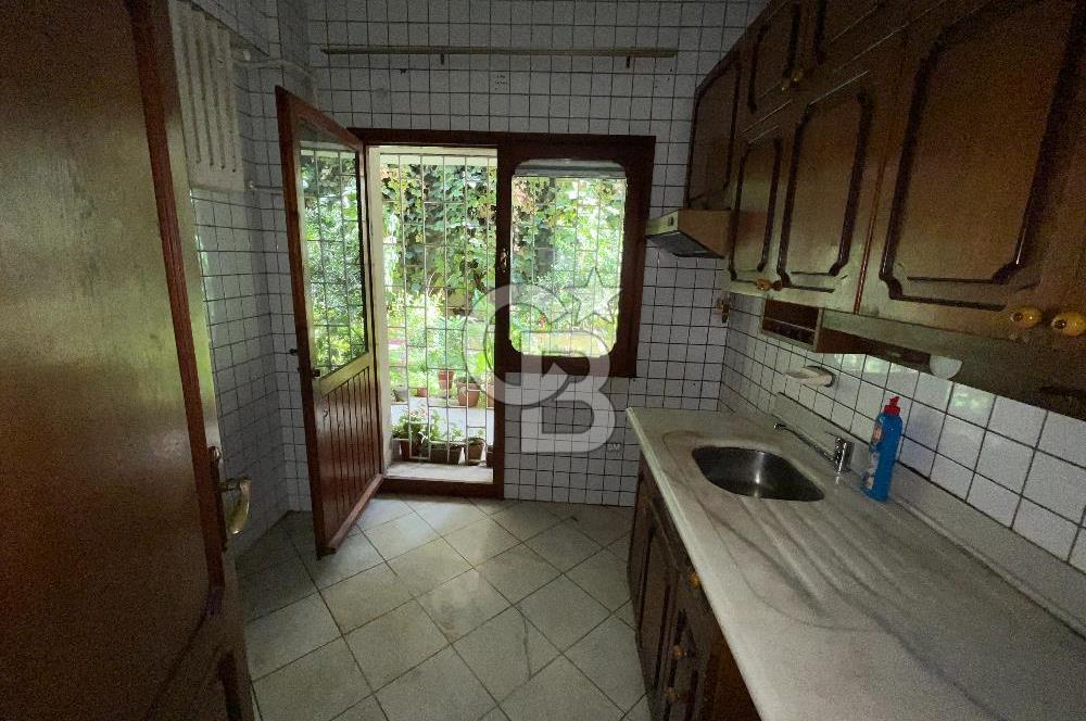 Acıbadem Caddesine 2.Bina Açık Otoparklı 1+1 Kiralık Daire