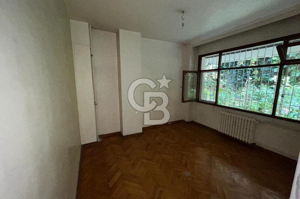 Acıbadem Caddesine 2.Bina Açık Otoparklı 1+1 Kiralık Daire