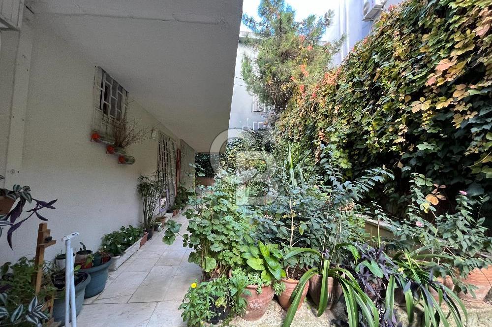 Acıbadem Caddesine 2.Bina Açık Otoparklı 1+1 Kiralık Daire