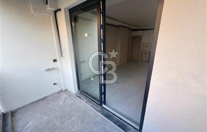 BORNOVA ATATÜRK MAH. YAVUZ CADDESİ 1+1 50M2 BÜYÜK TİP SIFIR DAİRe