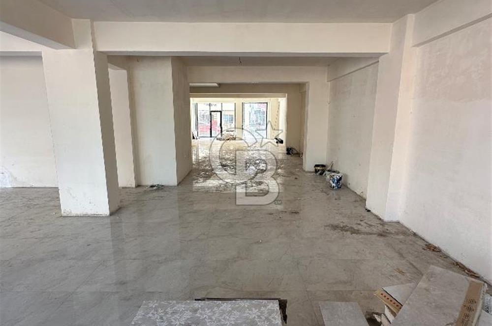 Yeni Binada 505 m2 Kapalı Alan, 3 Cepheli, Kurumsala Kiralık Dükkan