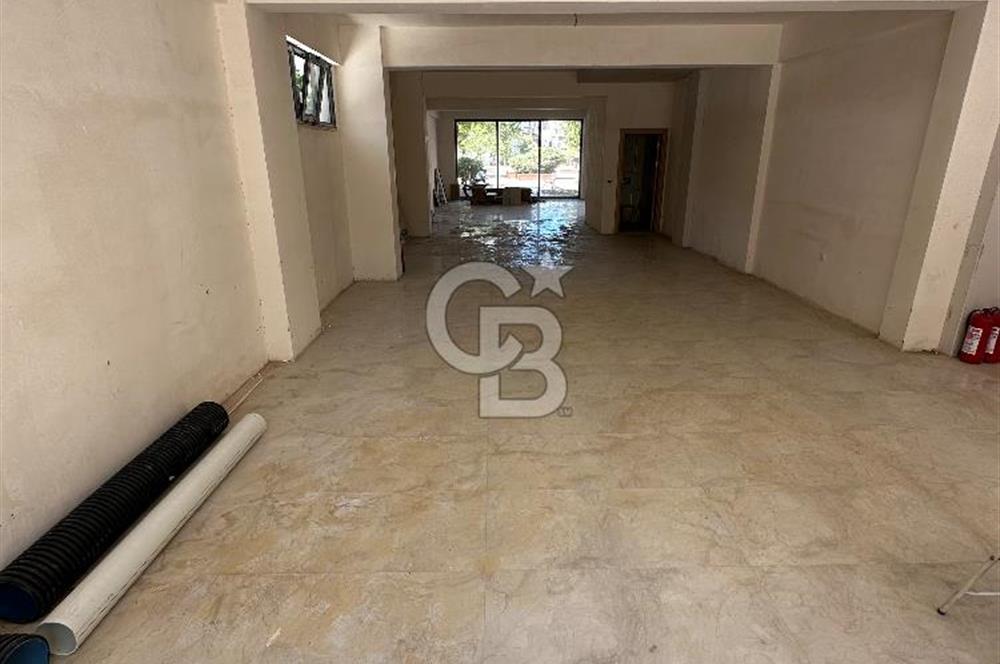 Yeni Binada 505 m2 Kapalı Alan, 3 Cepheli, Kurumsala Kiralık Dükkan