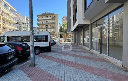Yeni Binada 505 m2 Kapalı Alan, 3 Cepheli, Kurumsala Kiralık Dükkan