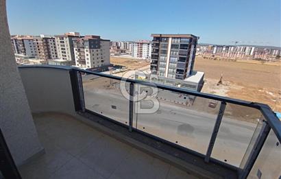 ÇANAKKALE MERKEZ KARACAÖREN'DE SATILIK SIFIR 2+1 GENİŞ DAİRE!