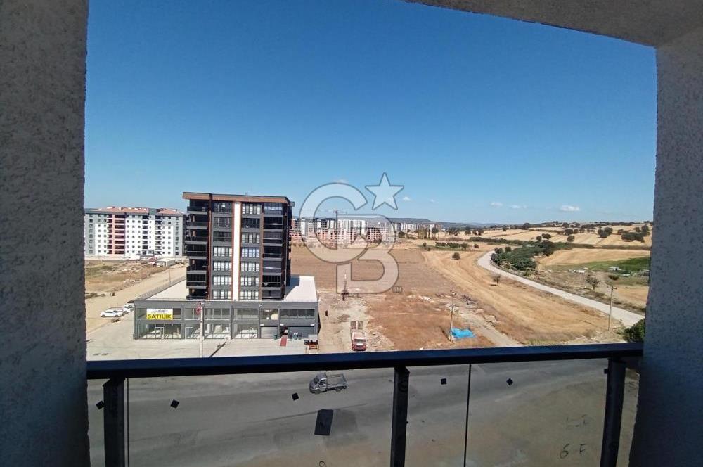 ÇANAKKALE MERKEZ KARACAÖREN'DE SATILIK SIFIR 2+1 GENİŞ DAİRE!