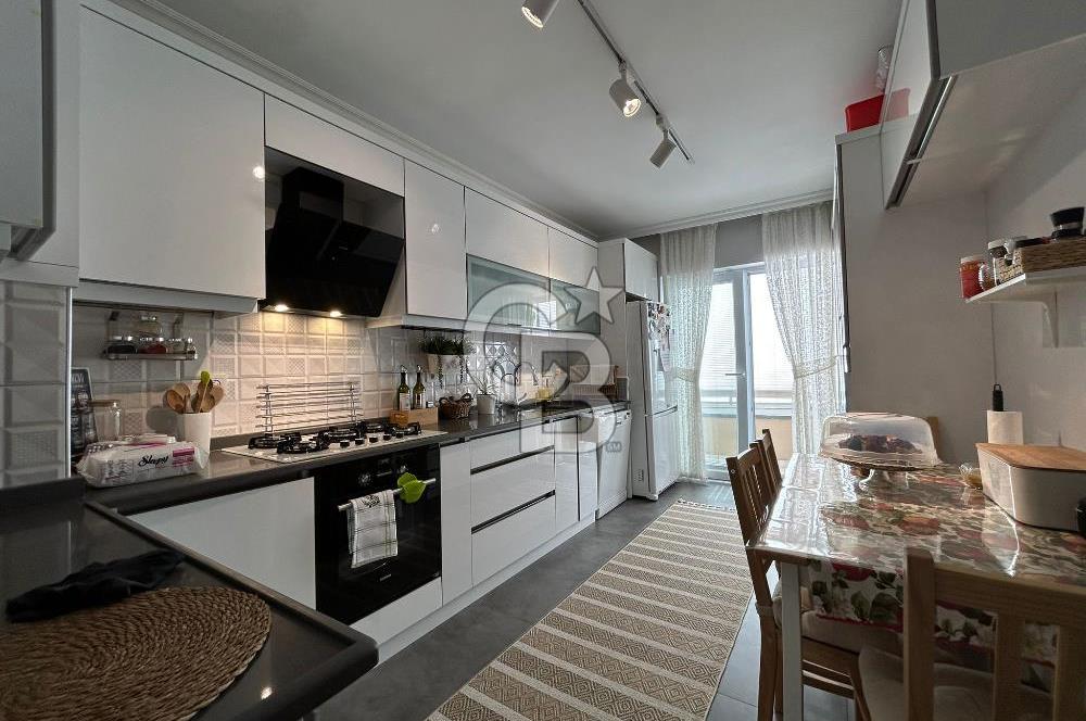 ÇANKAYA ÖVEÇLER MAH.KATTA YAPILI MASRAFSIZ 3+1 SATILIK DAİRE