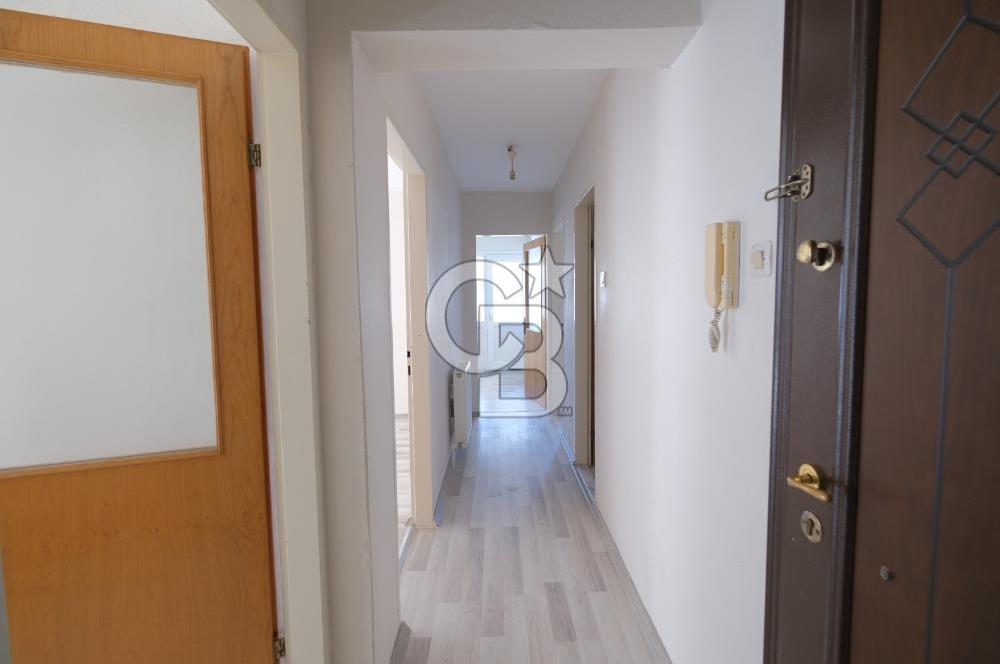 MENEMEN ULUKENTTE MERKEZİ KONUMDA KİRALIK 2+1 DAİRE