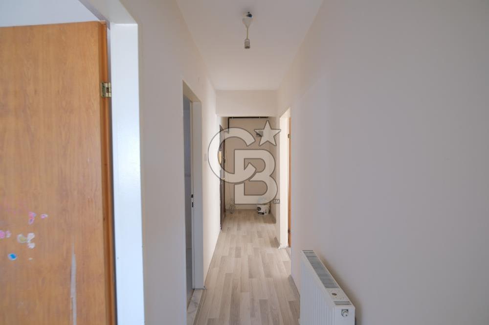 MENEMEN ULUKENTTE MERKEZİ KONUMDA KİRALIK 2+1 DAİRE
