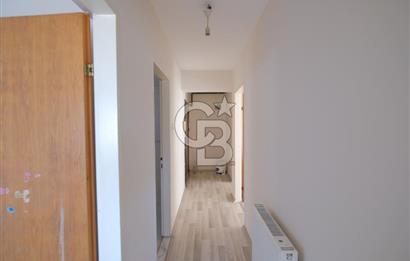 MENEMEN ULUKENTTE MERKEZİ KONUMDA KİRALIK 2+1 DAİRE