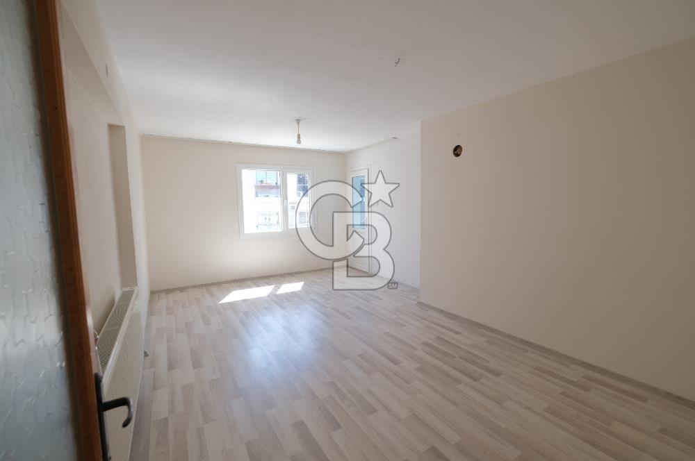 MENEMEN ULUKENTTE MERKEZİ KONUMDA KİRALIK 2+1 DAİRE
