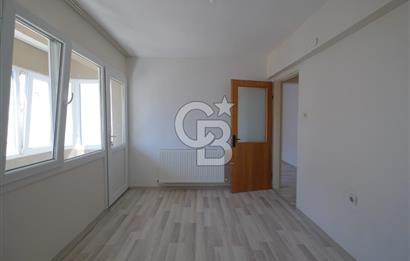 MENEMEN ULUKENTTE MERKEZİ KONUMDA KİRALIK 2+1 DAİRE