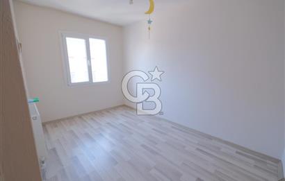 MENEMEN ULUKENTTE MERKEZİ KONUMDA KİRALIK 2+1 DAİRE
