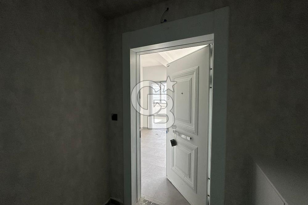 ÜZÜM CENTER'DA İÇİ YAPILI 2+1 120M2 KİRALIK SIFIR OFİS