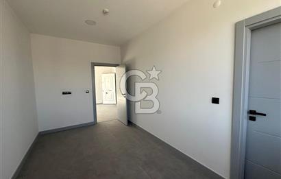ÜZÜM CENTER'DA İÇİ YAPILI 2+1 120M2 KİRALIK SIFIR OFİS