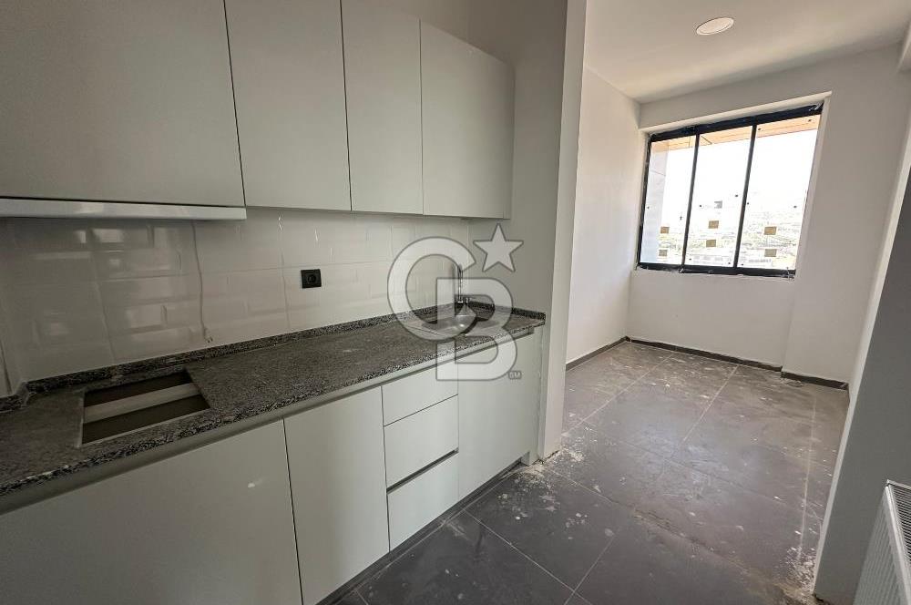 ÜZÜM CENTER'DA İÇİ YAPILI 2+1 120M2 KİRALIK SIFIR OFİS