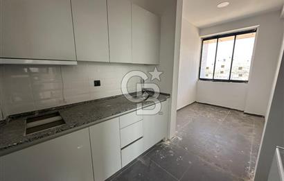 ÜZÜM CENTER'DA İÇİ YAPILI 2+1 120M2 KİRALIK SIFIR OFİS
