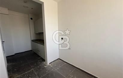 ÜZÜM CENTER'DA İÇİ YAPILI 2+1 120M2 KİRALIK SIFIR OFİS
