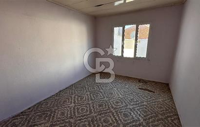 Karaburun Mordoğan Çatalkaya'da Kargir Ev ve Arsası