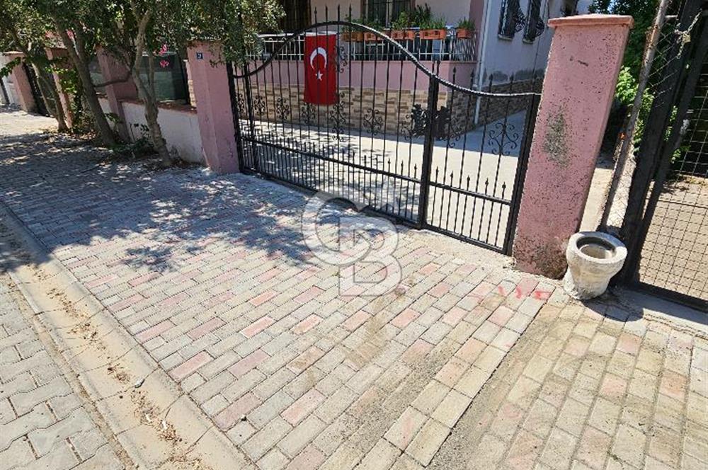Merkeze yakın  509,16 m2 Arsa İçinde  3 Katlı Satılık Apartman
