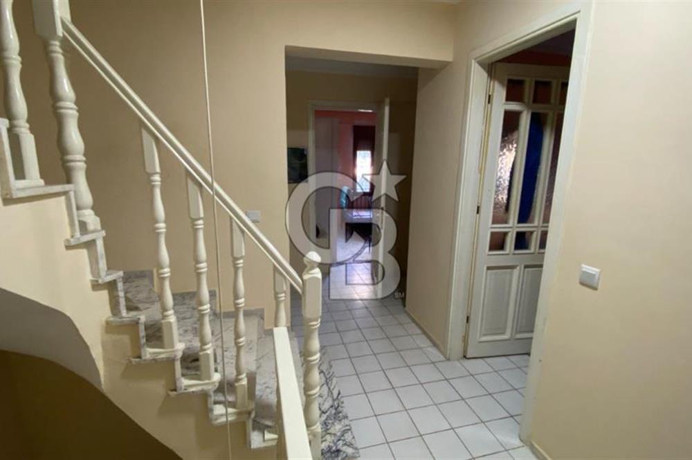 AKÇAY YENİ MAHALLEDE DENİZE 50 M SATILIK 4+1 TRİPLEX