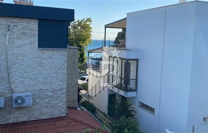 AKÇAY YENİ MAHALLEDE DENİZE 50 M SATILIK 4+1 TRİPLEX