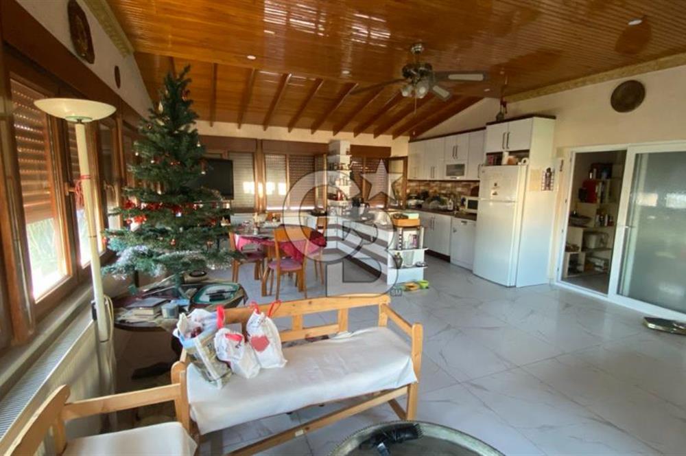 AKÇAY YENİ MAHALLEDE DENİZE 50 M SATILIK 4+1 TRİPLEX