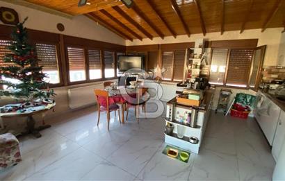 AKÇAY YENİ MAHALLEDE DENİZE 50 M SATILIK 4+1 TRİPLEX