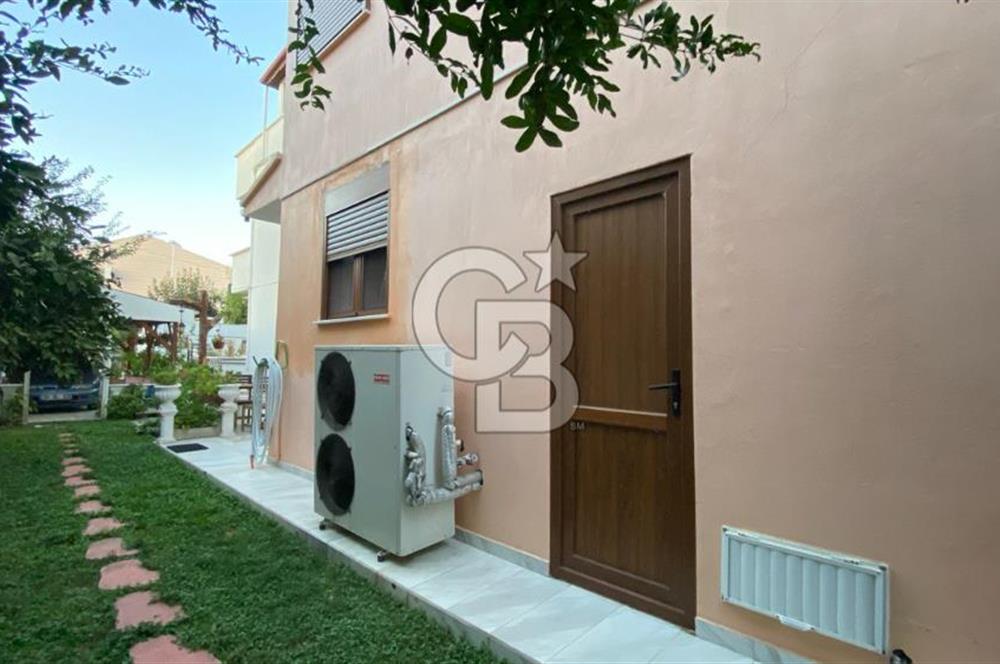 AKÇAY YENİ MAHALLEDE DENİZE 50 M SATILIK 4+1 TRİPLEX