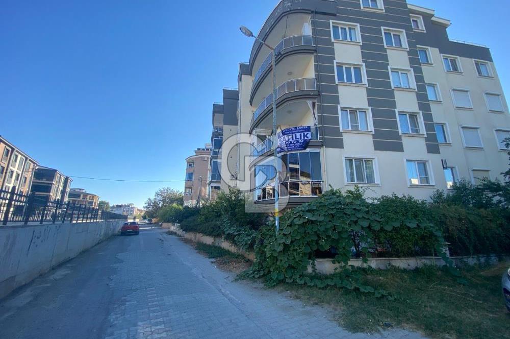 İKİZÇAY MAHALLESİNDE DENİZE YAKIN, FERAH 3+1 DAİRE!