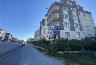 İKİZÇAY MAHALLESİNDE DENİZE YAKIN, FERAH 3+1 DAİRE!