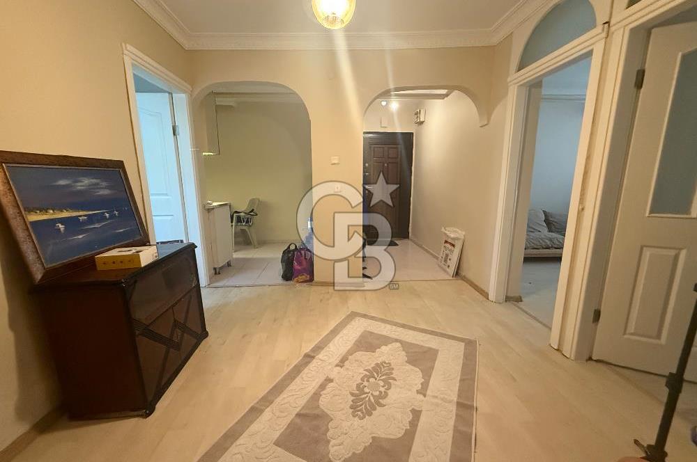 Göztepe’de Merkezi Konumda Aydınlık 3+1 Eşyalı Daire!
