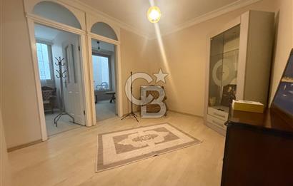 Göztepe’de Merkezi Konumda Aydınlık 3+1 Eşyalı Daire!