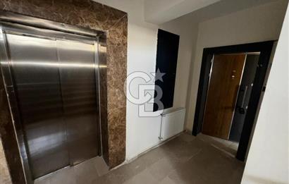 KIŞBAHÇELİ GENİŞ BALKON VE SALONLU/SIFIR LÜKS 2+1 KİRALIK DAİRE